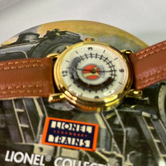 Vintage Collectable  Lionel Train Watch Motion and Sound! - Picture 2 of 2